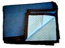 We use quilted moving blankets to protect the piano and floors. SW Piano Movers use quilted moving blankets to protect the piano and floors.